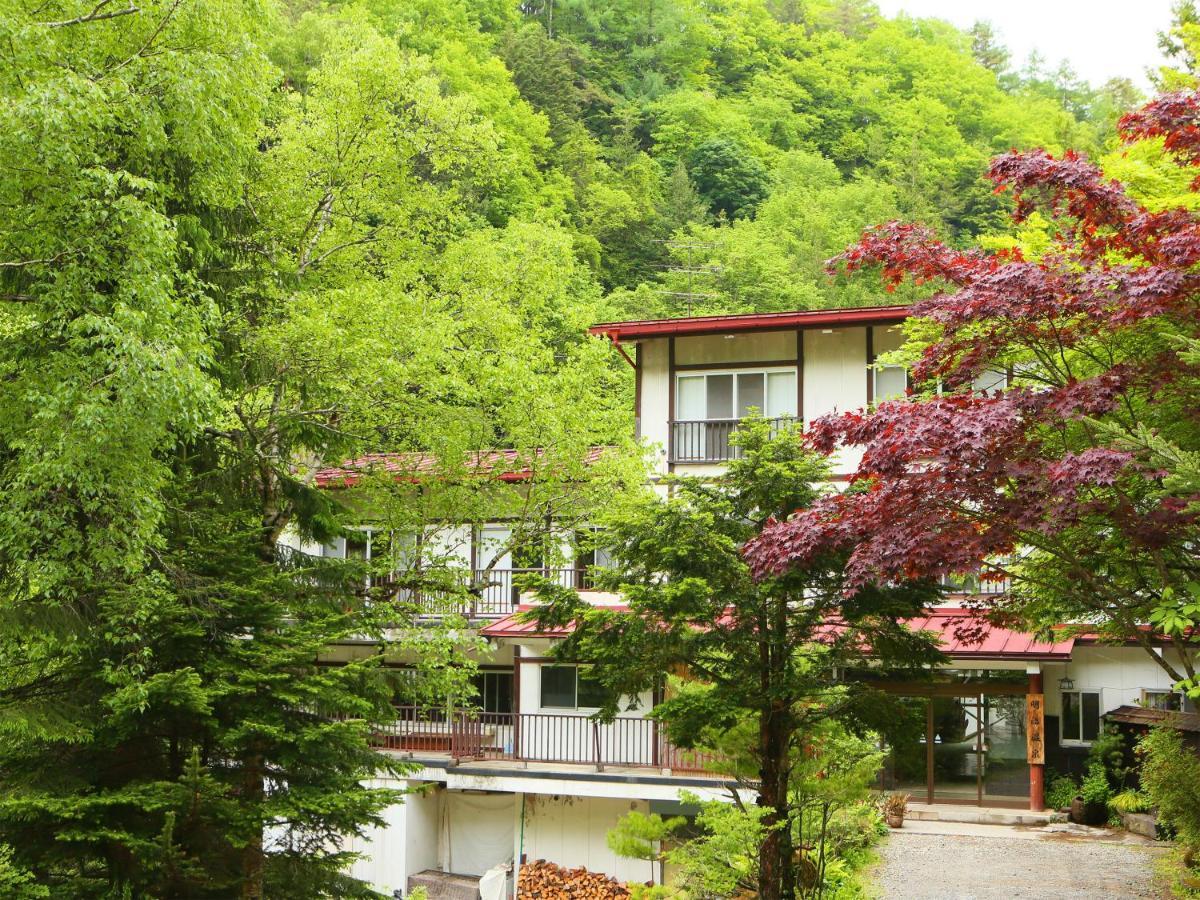 明治温泉旅館 茅野市 エクステリア 写真