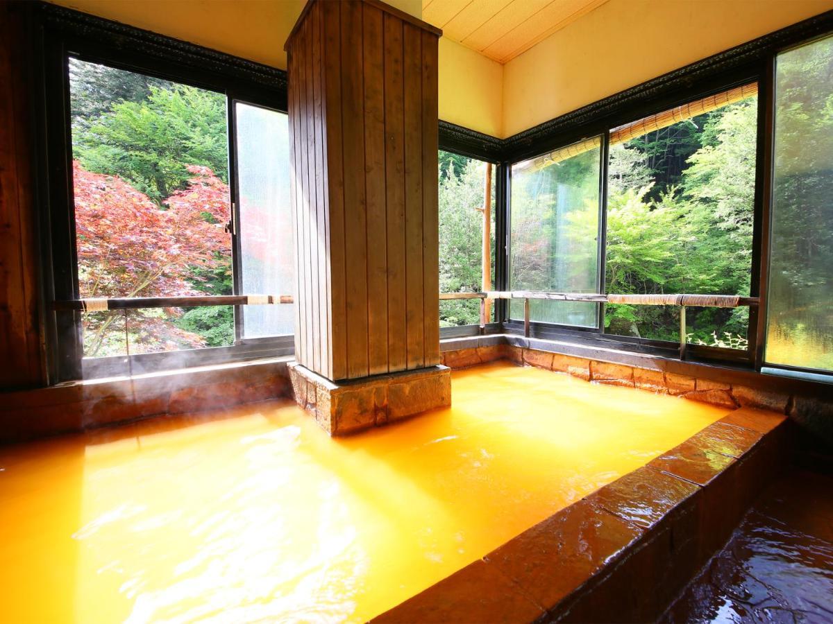 明治温泉旅館 茅野市 エクステリア 写真