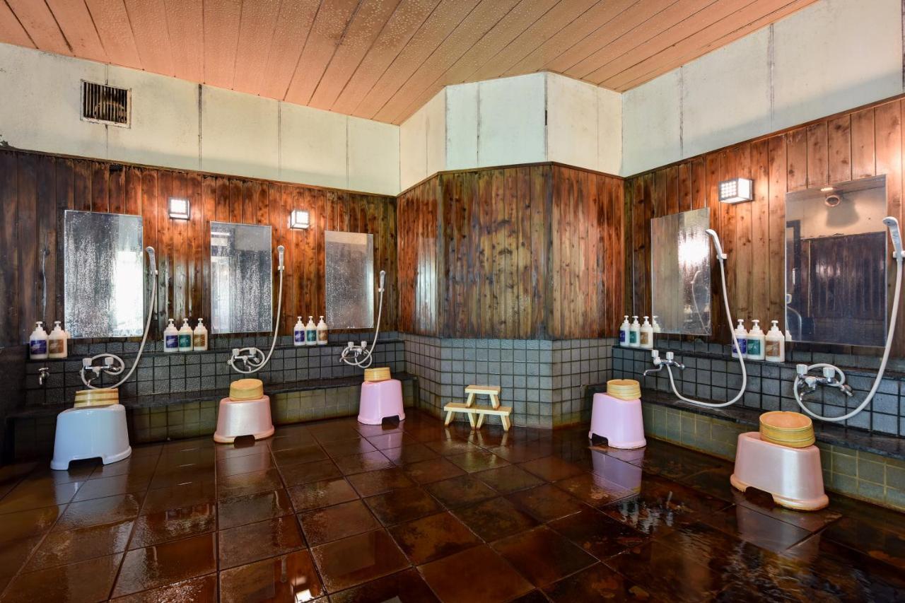 明治温泉旅館 茅野市 エクステリア 写真