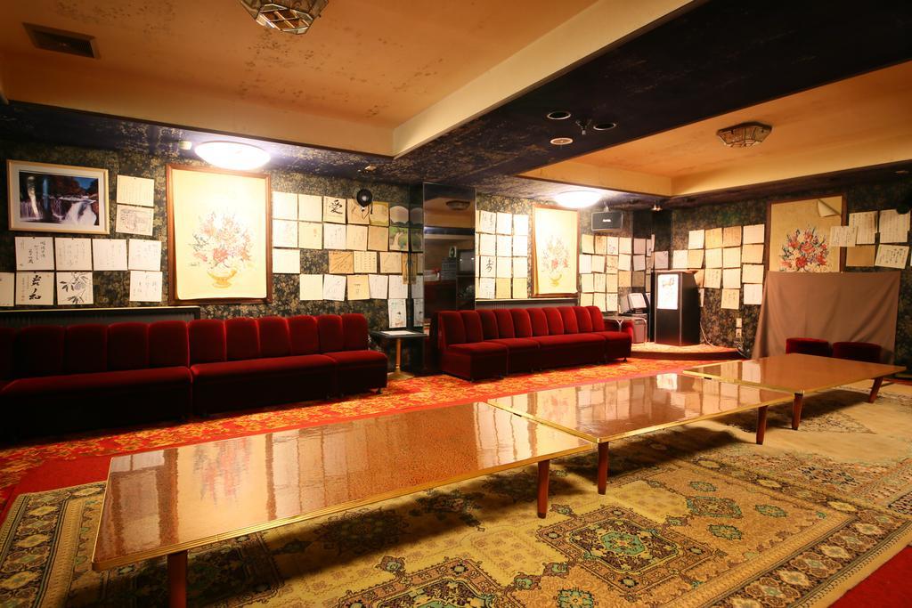 明治温泉旅館 茅野市 エクステリア 写真